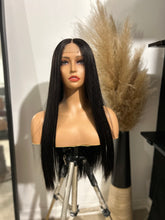 Load image into Gallery viewer, Bone straight closure wig
