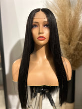 Load image into Gallery viewer, Bone straight closure wig
